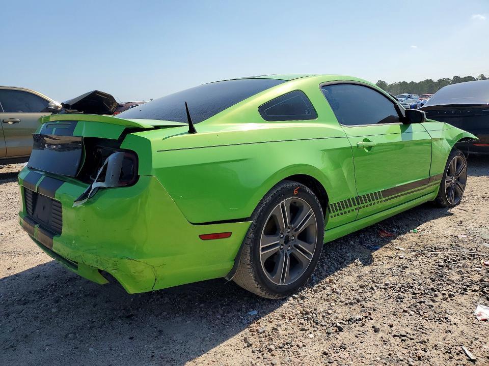 2013 FORD MUSTANG — Фото 3 из 14