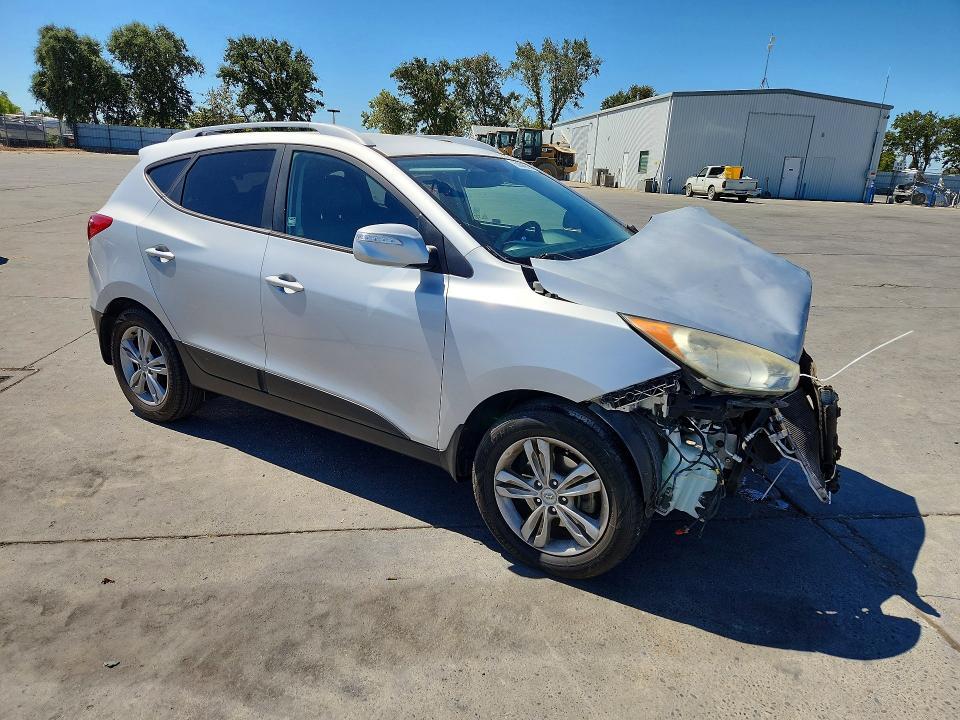 2013 HYUNDAI TUCSON GLS — Фото 4 из 13
