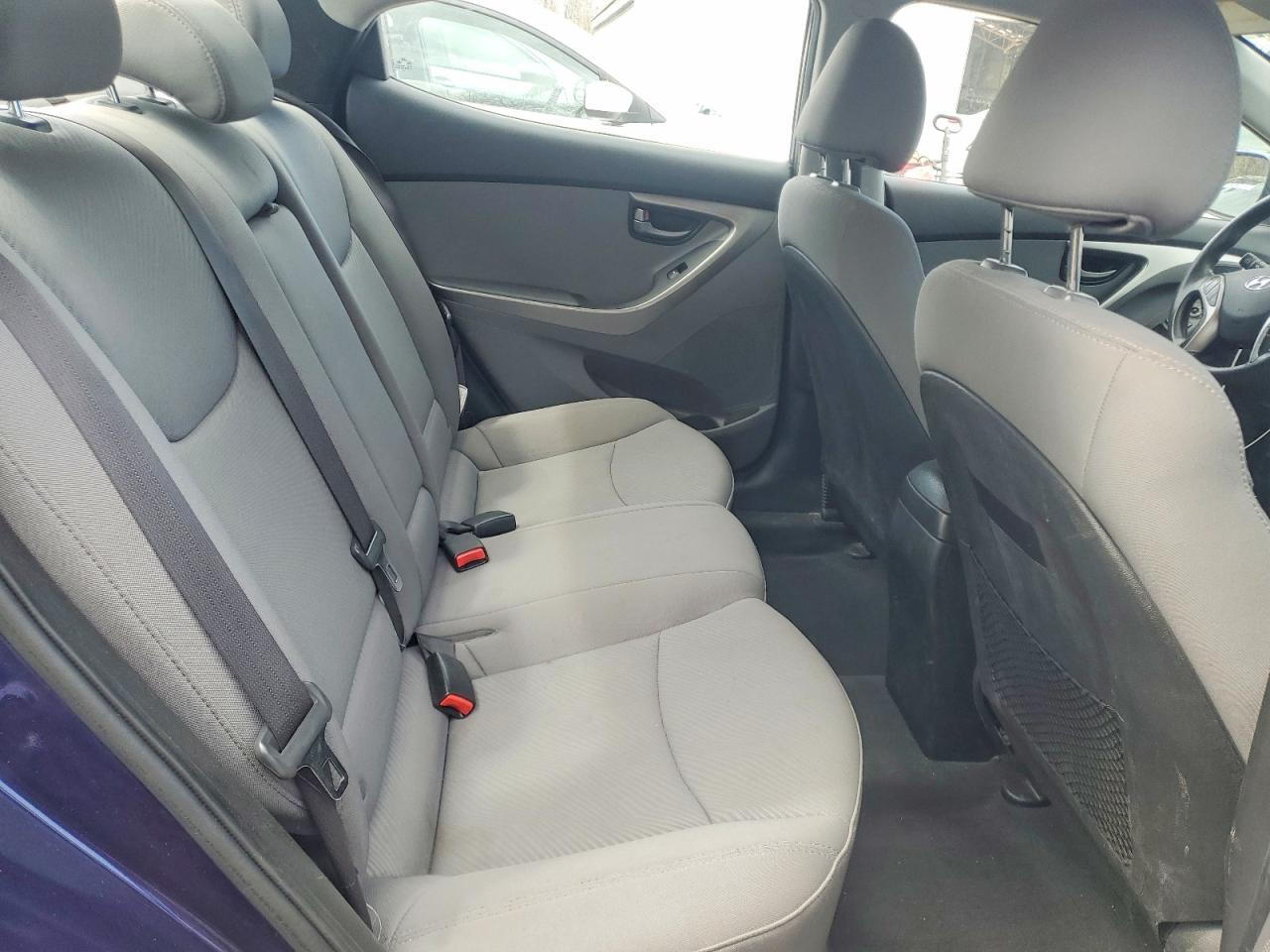 2013 HYUNDAI ELANTRA GLS — Фото 10 из 12