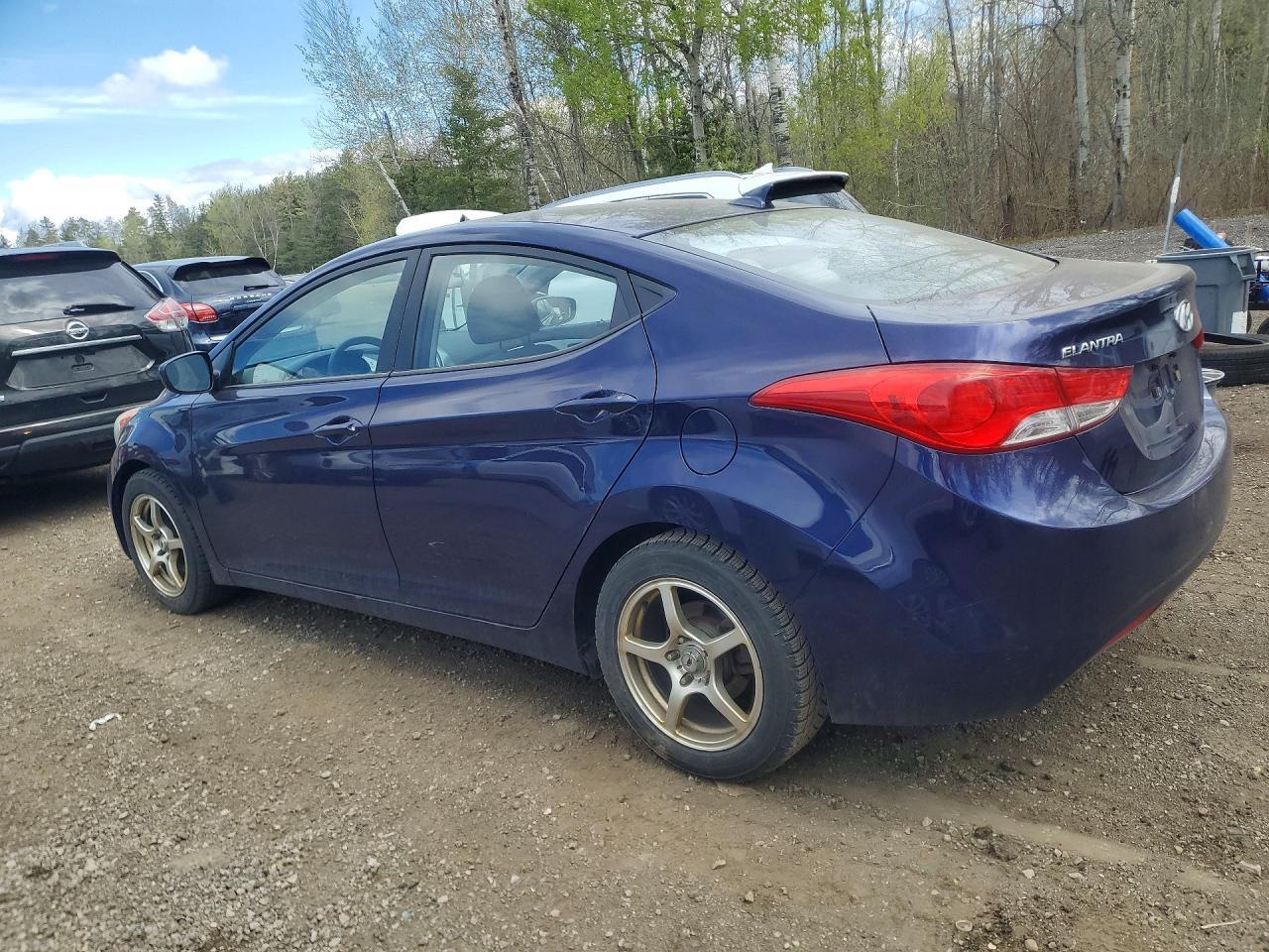 2013 HYUNDAI ELANTRA GLS — Фото 2 из 12