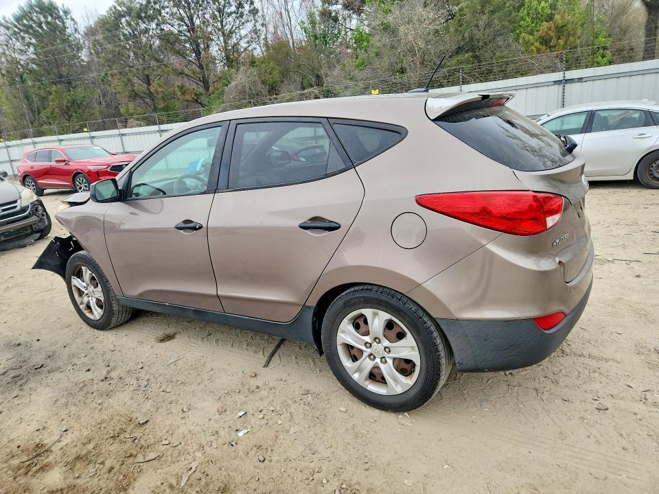 2013 HYUNDAI TUCSON GL — Фото 2 из 13