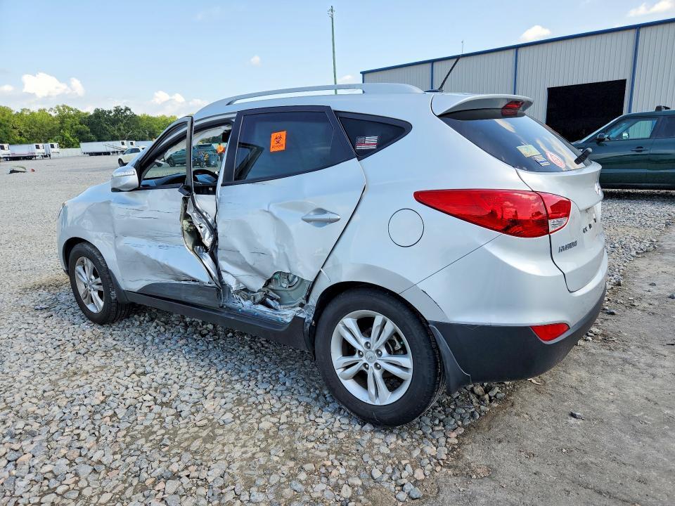 2013 HYUNDAI TUCSON GLS — Фото 2 из 12