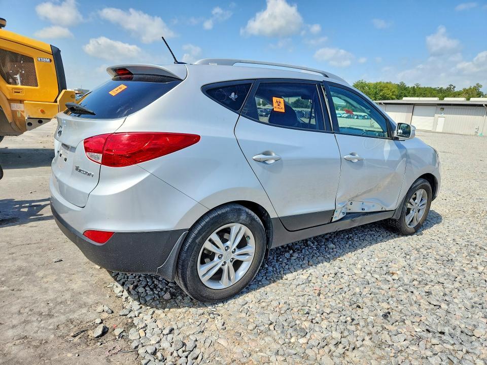 2013 HYUNDAI TUCSON GLS — Фото 3 из 12