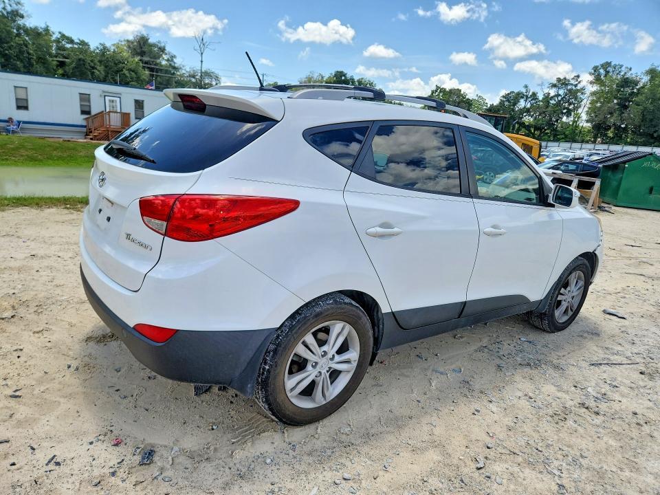 2013 HYUNDAI TUCSON GLS — Фото 3 из 13