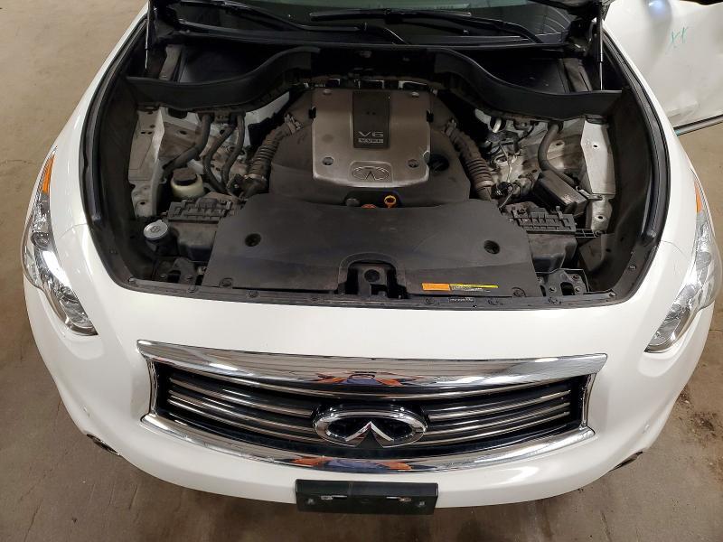 2013 INFINITI FX37 BASE — Фото 12 из 14