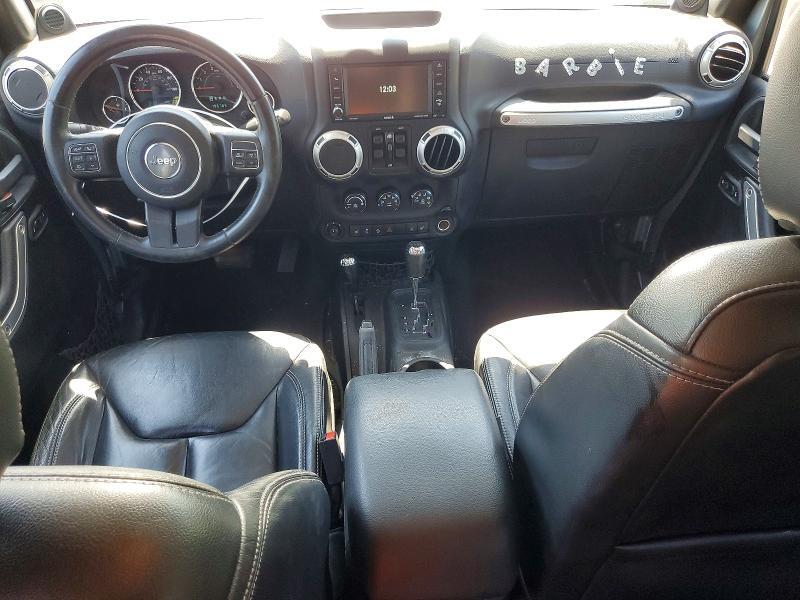 2013 JEEP WRANGLER UNLIMITED SAHARA — Фото 8 из 13