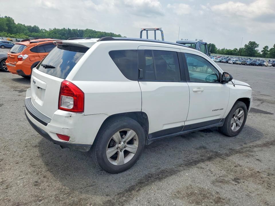 2013 JEEP COMPASS SPORT — Фото 3 из 13
