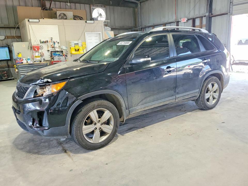 2013 KIA SORENTO