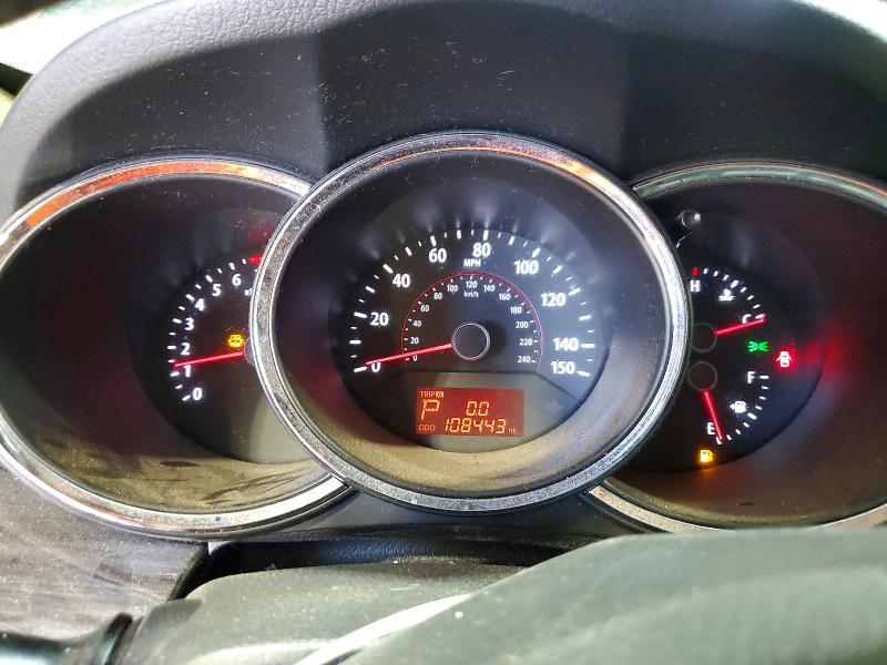 2013 KIA SORENTO — Фото 9 из 13