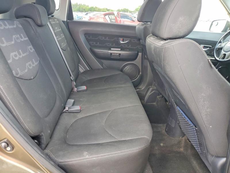 2013 KIA SOUL — Фото 10 из 12