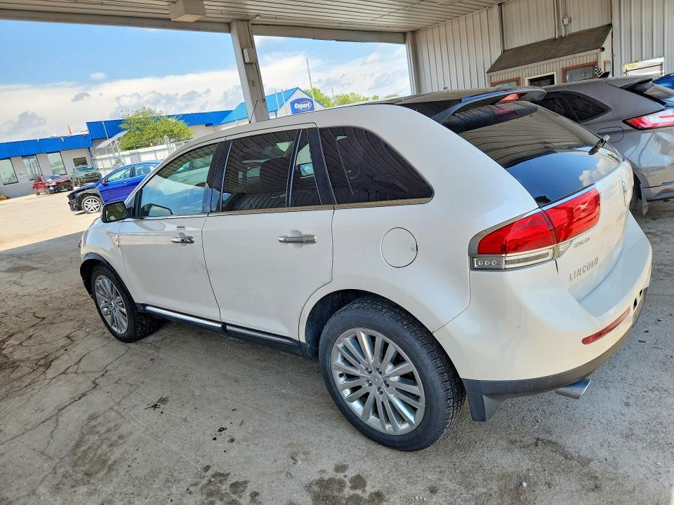 2013 LINCOLN MKX — Фото 2 из 13