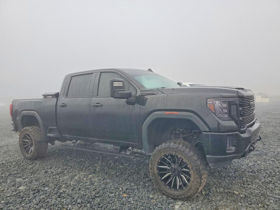 2020 GMC SIERRA K2500 DENALI — Фото 4 из 12