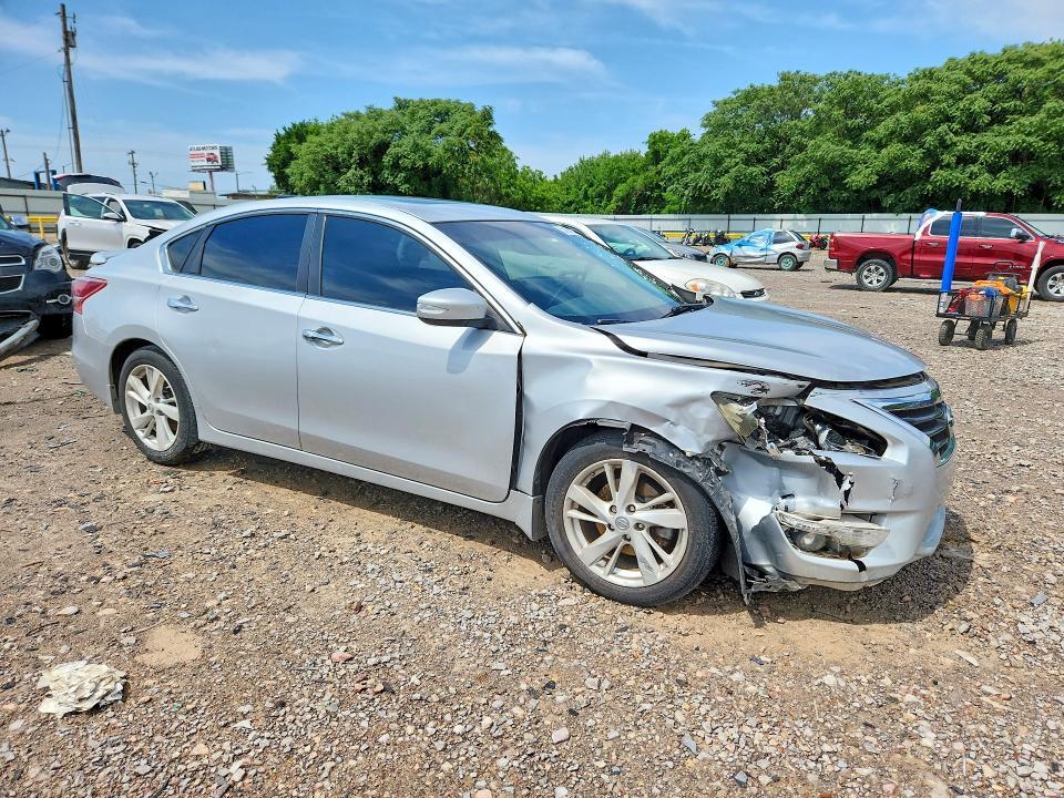 2013 NISSAN ALTIMA 2.5 — Фото 4 из 12