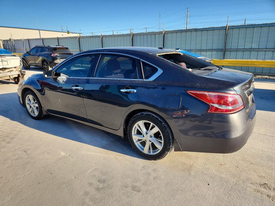 1N4AL3AP0DN501865 2013 NISSAN ALTIMA photo no. 2