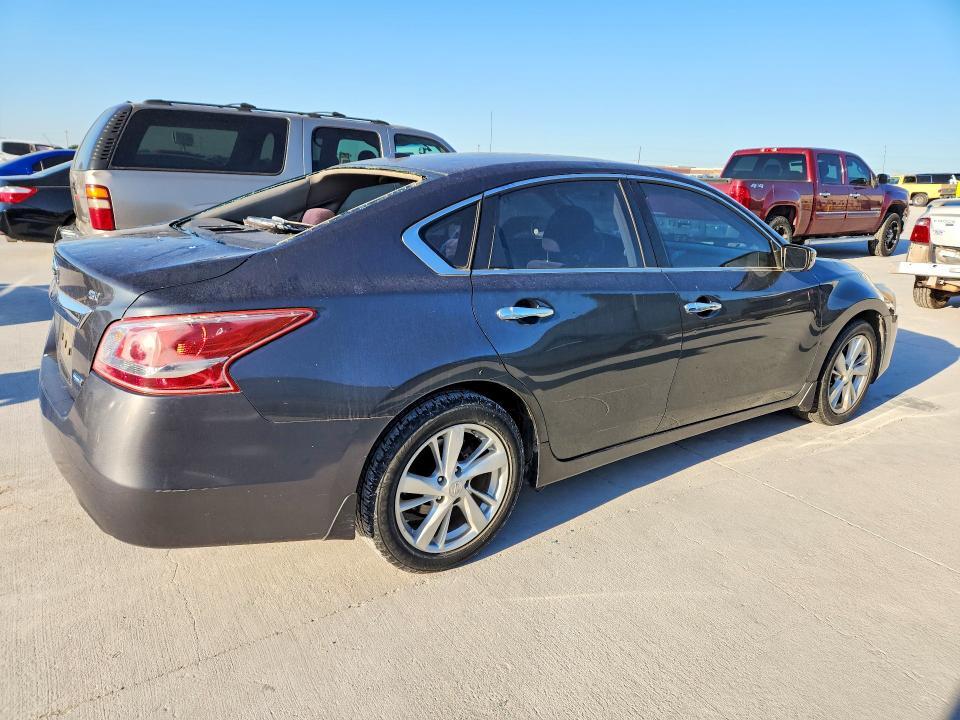 1N4AL3AP0DN501865 2013 NISSAN ALTIMA photo no. 3