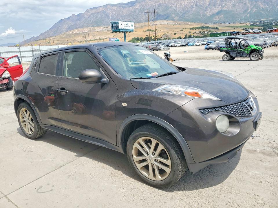 2013 NISSAN JUKE S — Фото 4 из 12