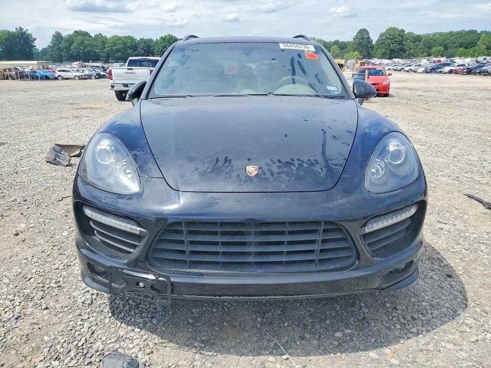 2013 PORSCHE CAYENNE GTS — Фото 5 из 13