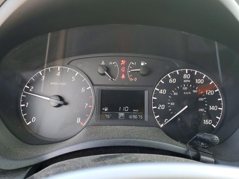 2013 NISSAN SENTRA S — Фото 9 из 12
