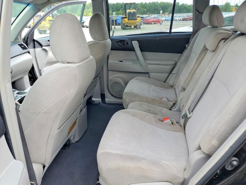 2013 TOYOTA HIGHLANDER BASE — Фото 11 из 13