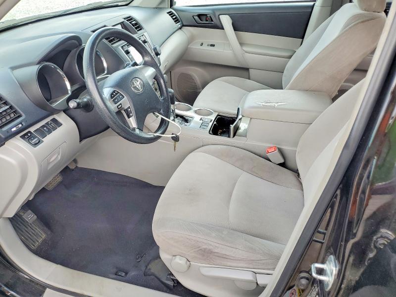 2013 TOYOTA HIGHLANDER BASE — Фото 7 из 13