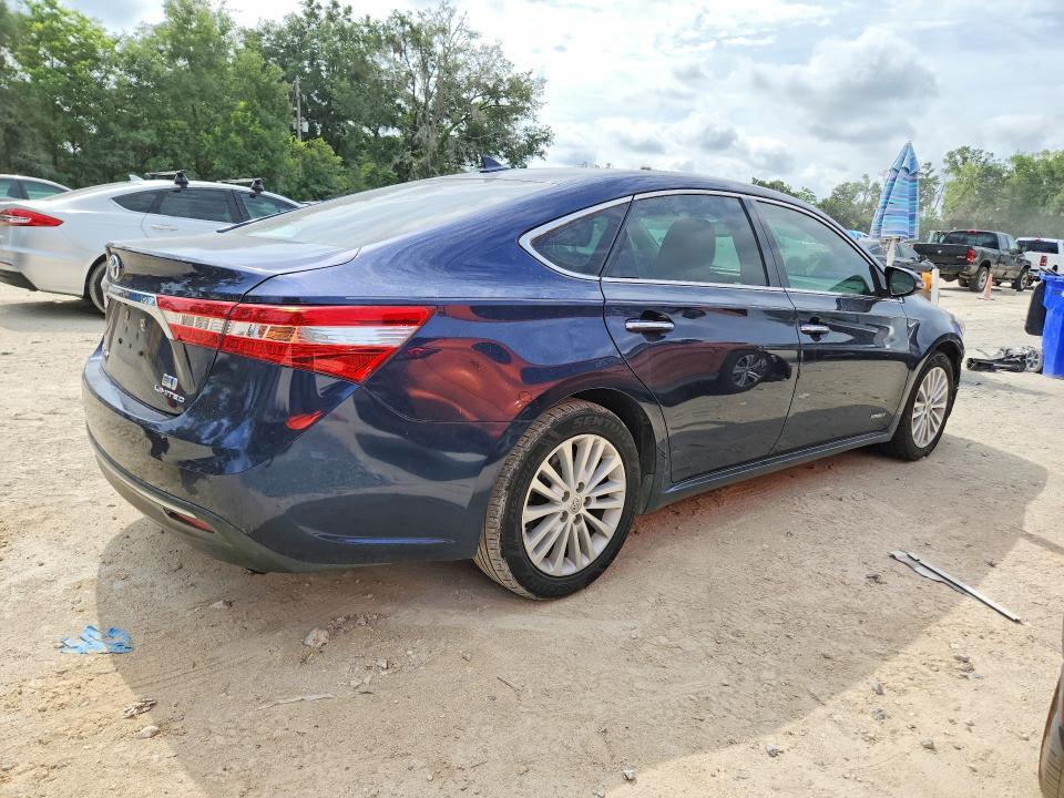 2013 TOYOTA AVALON HYBRID LIMITED — Фото 3 из 13