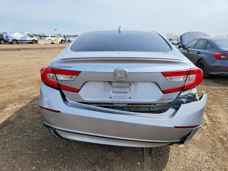 2020 HONDA ACCORD SPORT — Фото 6 из 12