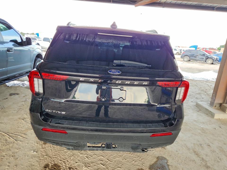 2025 FORD EXPLORER ACTIVE — Фото 6 из 13