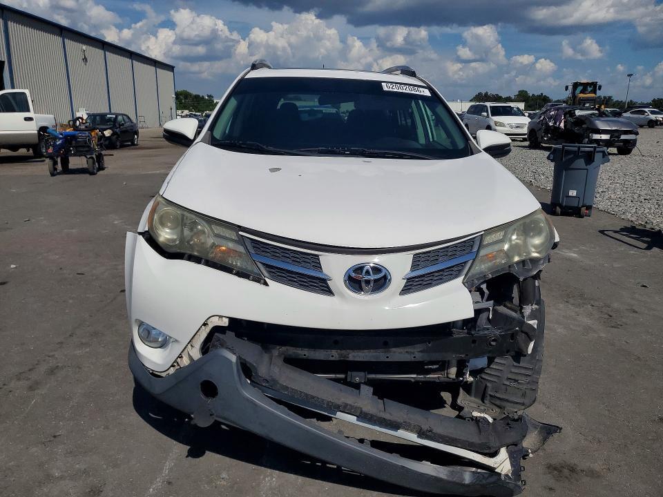 2013 TOYOTA RAV4 XLE — Фото 5 из 13
