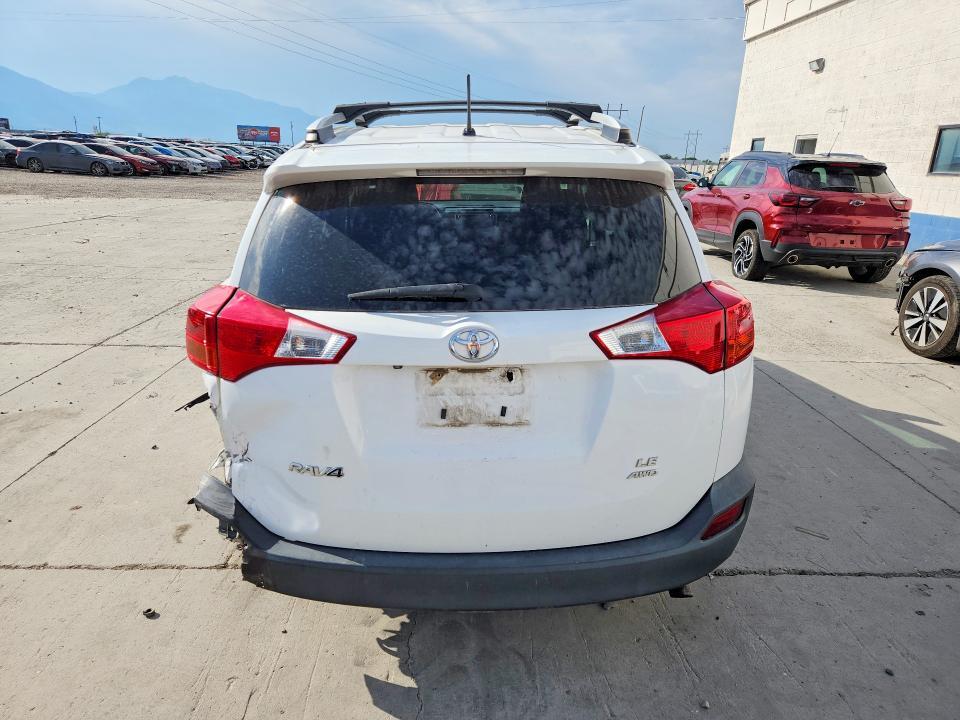 2013 TOYOTA RAV4 LE — Фото 6 из 12
