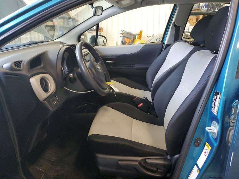 2013 TOYOTA YARIS 5-DOOR L — Фото 7 из 13