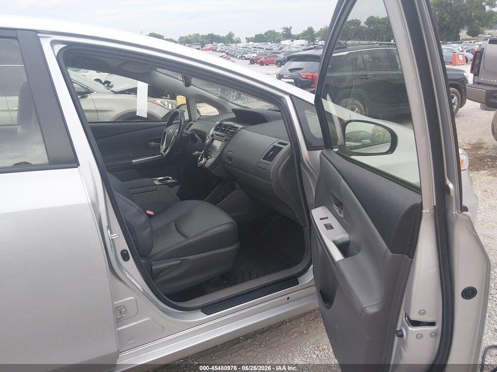 JTDZN3EU3EJ006141 2014 TOYOTA PRIUS V photo no. 5