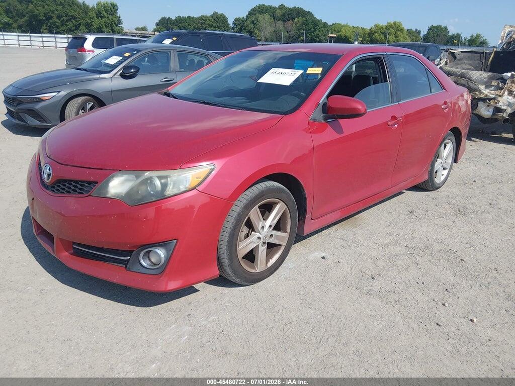 4T1BF1FK3EU834930 2014 TOYOTA CAMRY photo no. 2