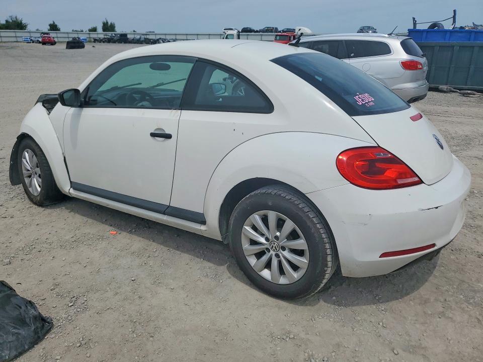 3VWFP7AT4DM653776 2013 VOLKSWAGEN BEETLE photo no. 2