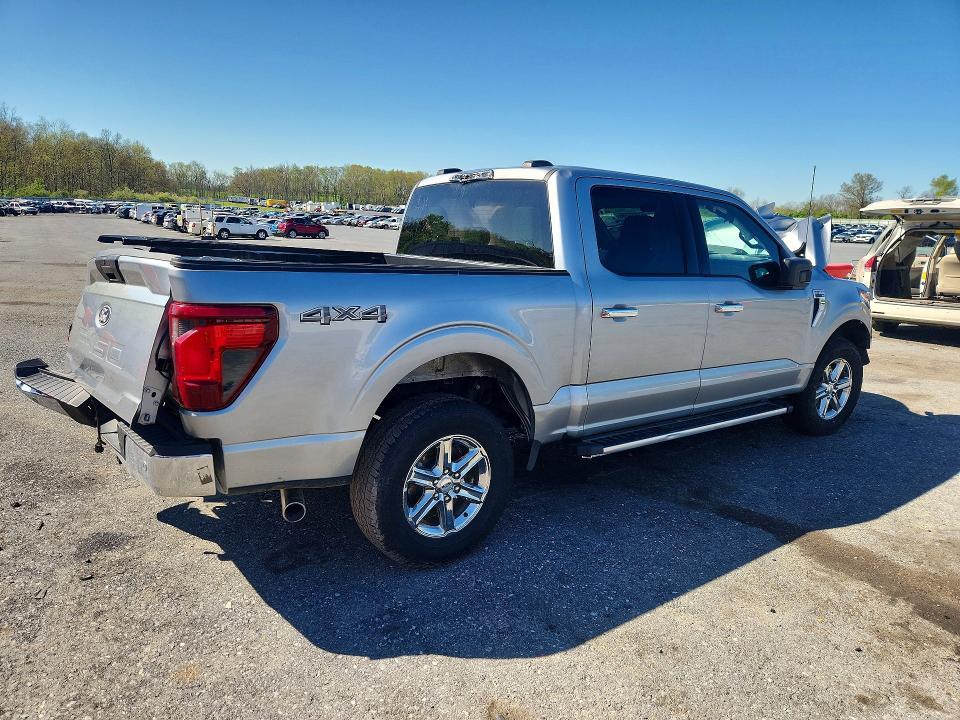2025 FORD F150 XLT — Фото 3 из 12