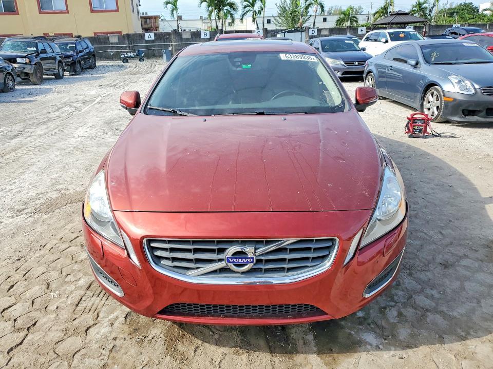2013 VOLVO S60 T5 — Фото 5 из 12