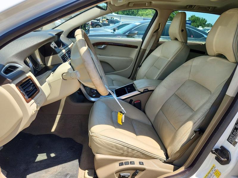 2013 VOLVO XC70 T6 — Фото 7 из 12