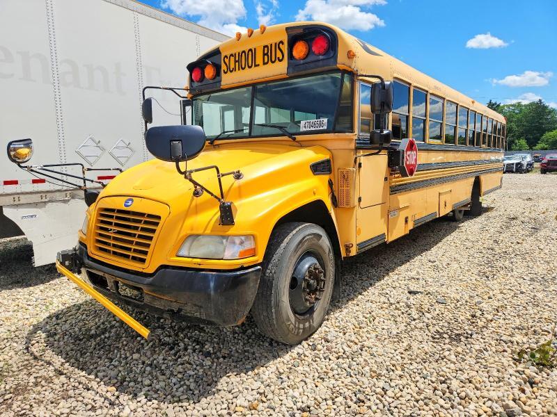 2012 BLUEBIRD VISION - SCHOOL BUS — Фото 2 из 10