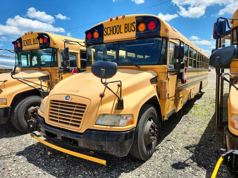 2012 BLUEBIRD VISION - SCHOOL BUS — Фото 2 из 10