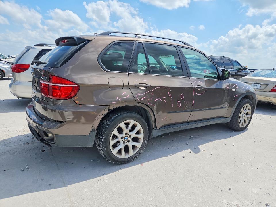 2012 BMW X5 XDRIVE35I — Фото 3 из 13
