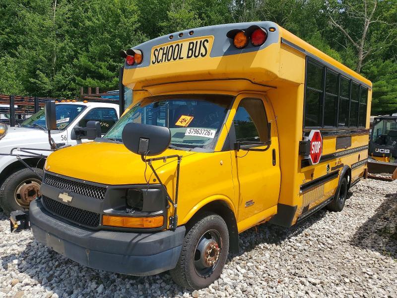 2012 CHEVROLET EXPRESS G4 - SCHOOL BUS — Фото 2 из 10