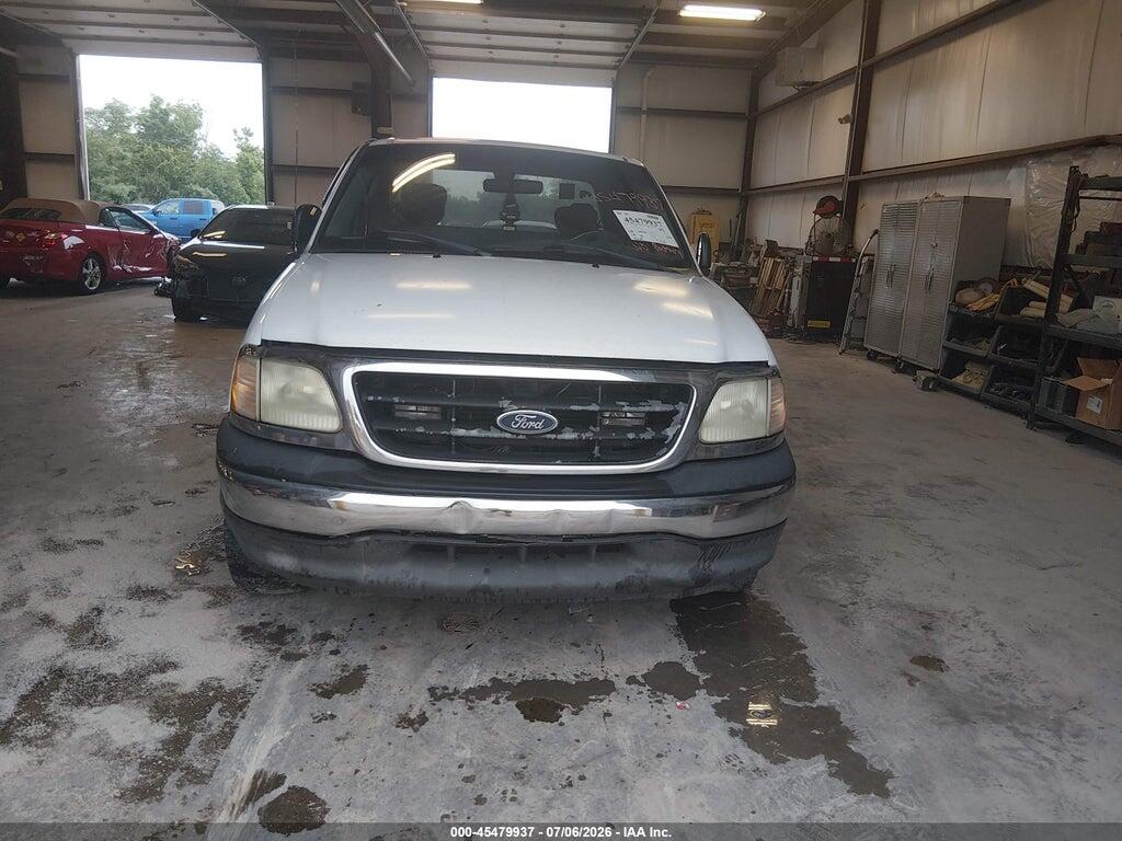 1FTRX17272NB30203 2002 FORD F-150 photo no. 11