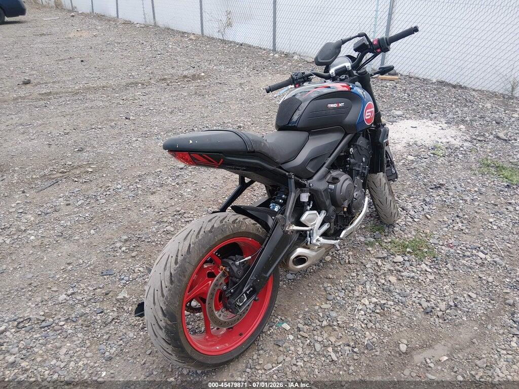 SMTL21U48TTCJ5093 2026 TRIUMPH MOTORCYCLE TRIDENT 660 photo no. 4