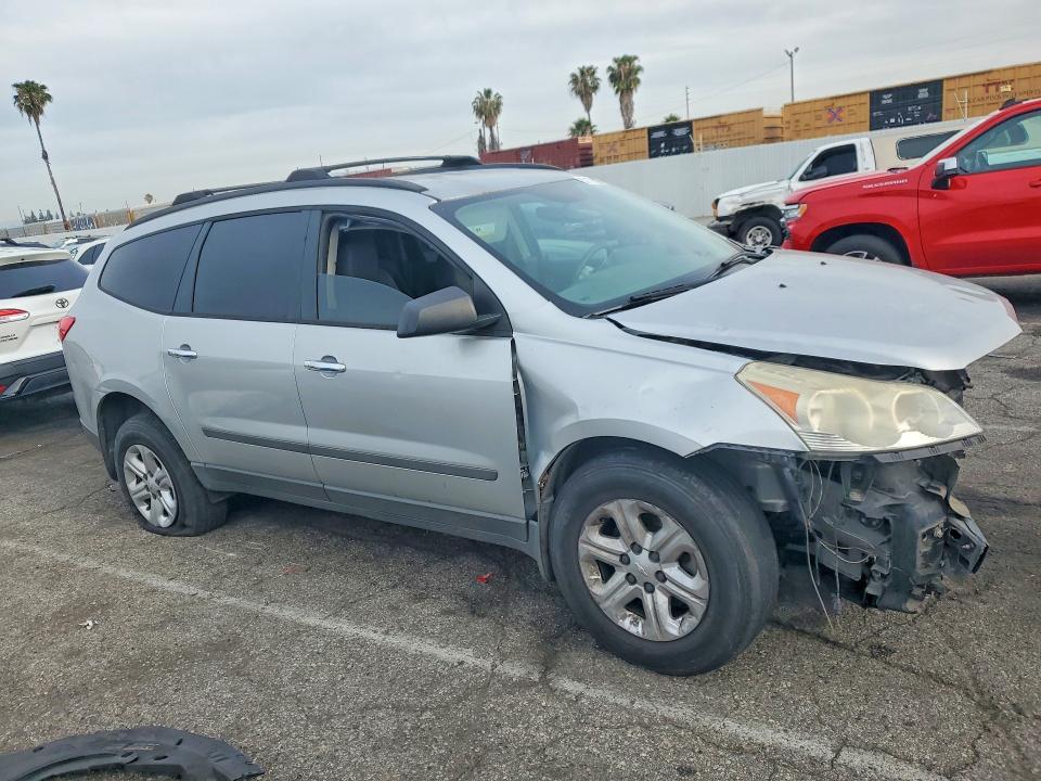 2012 CHEVROLET TRAVERSE LS — Фото 4 из 14