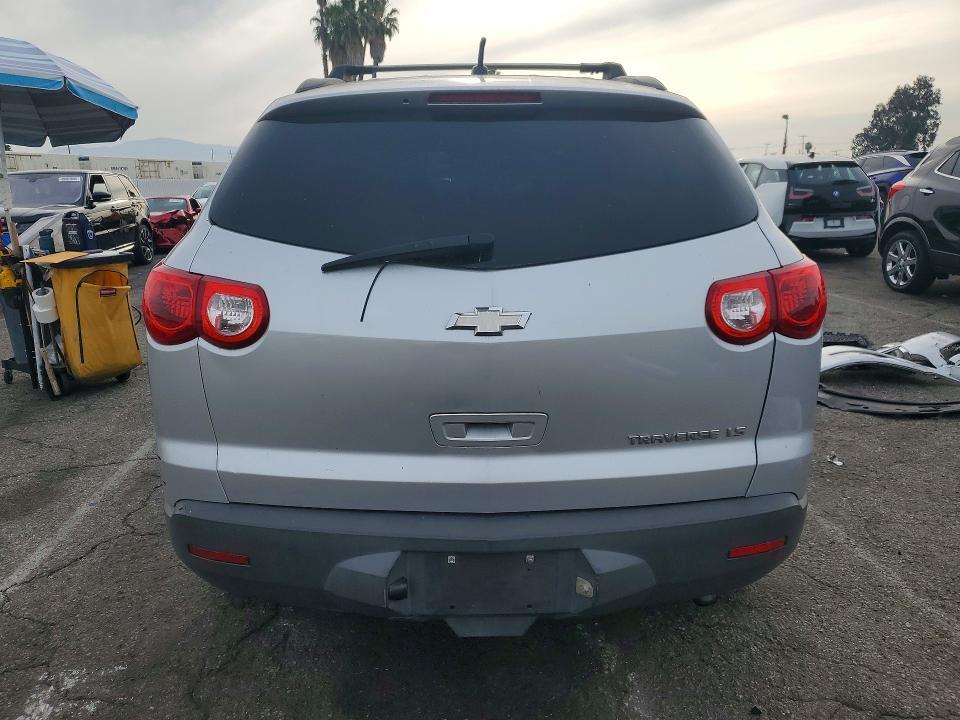 2012 CHEVROLET TRAVERSE LS — Фото 6 из 14