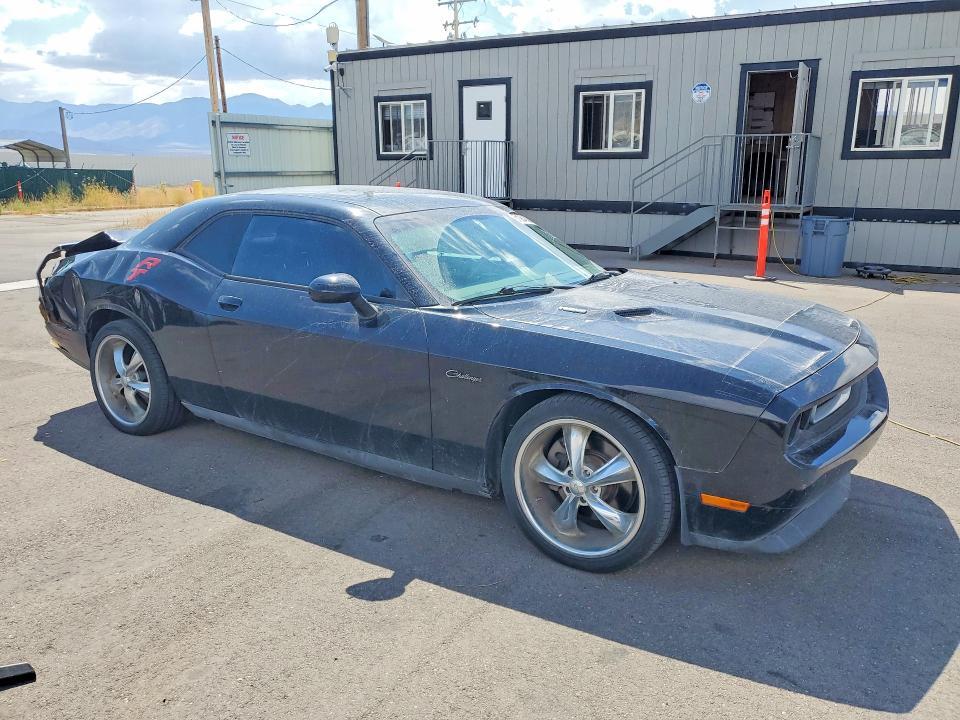 2012 DODGE CHALLENGER R/T — Фото 4 из 12