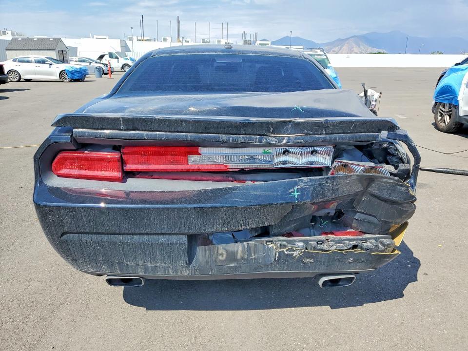 2012 DODGE CHALLENGER R/T — Фото 6 из 12