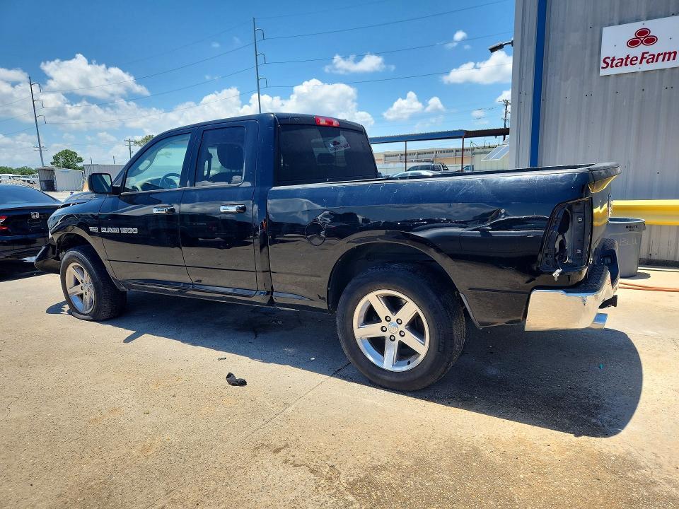 2012 DODGE RAM 1500 SLT — Фото 2 из 13