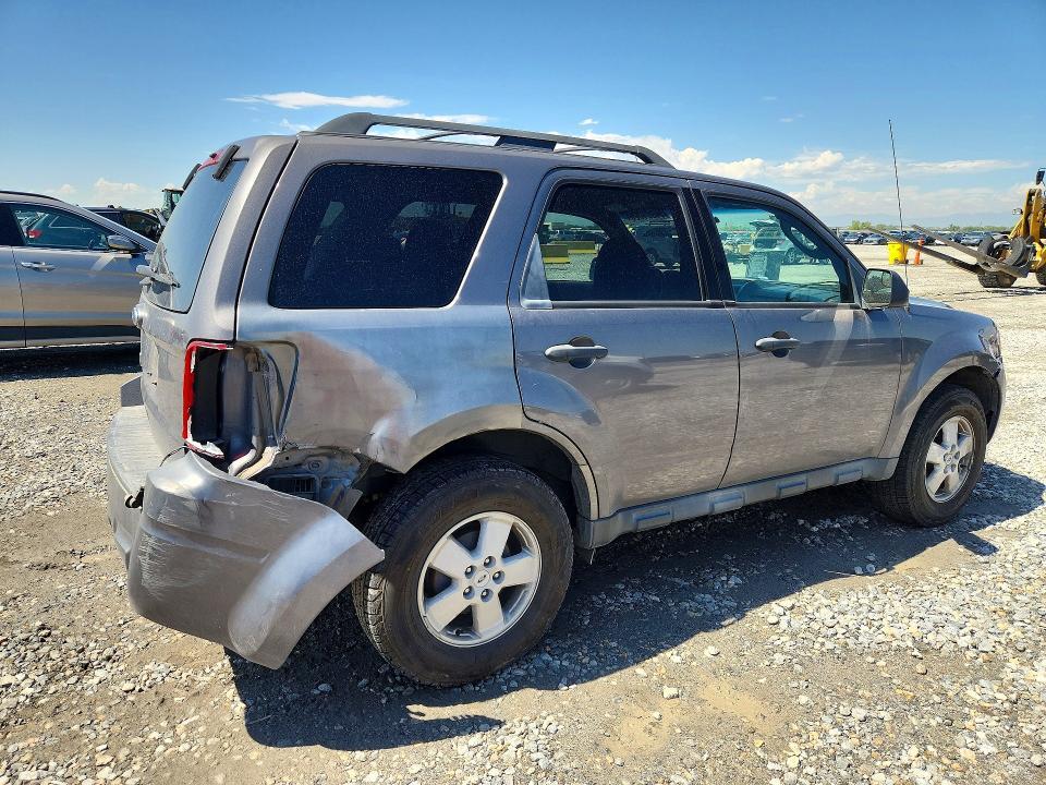 2012 FORD ESCAPE XLT — Фото 3 из 13