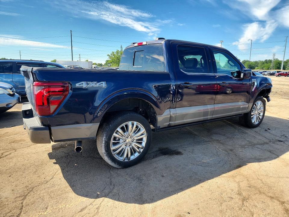 2025 FORD F150 KING RANCH — Фото 3 из 12