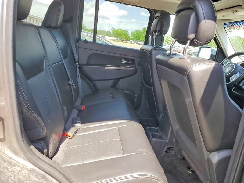 2012 JEEP LIBERTY JET — Фото 11 из 13